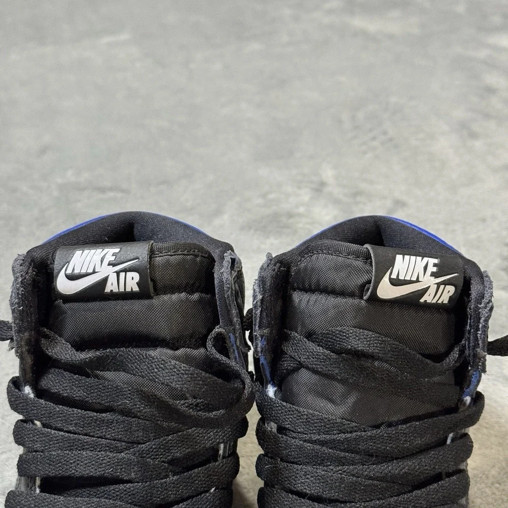 Air Jordan‎ 1 Retro High Royal Toe Size 4.5Y / 6 Womens (575441-041)